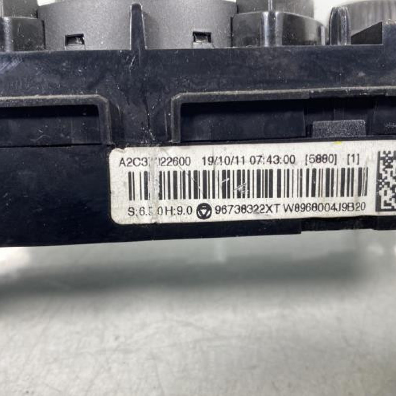 Commande chauffage PEUGEOT 3008 1 Photo n°2