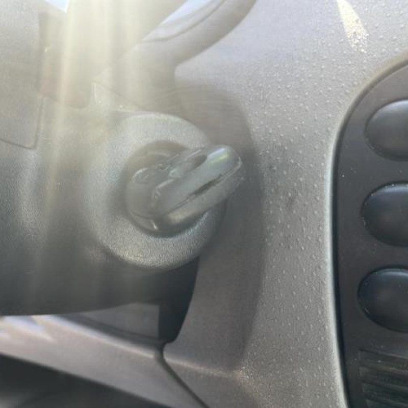 Calculateur CITROEN C3 1 Photo n°14