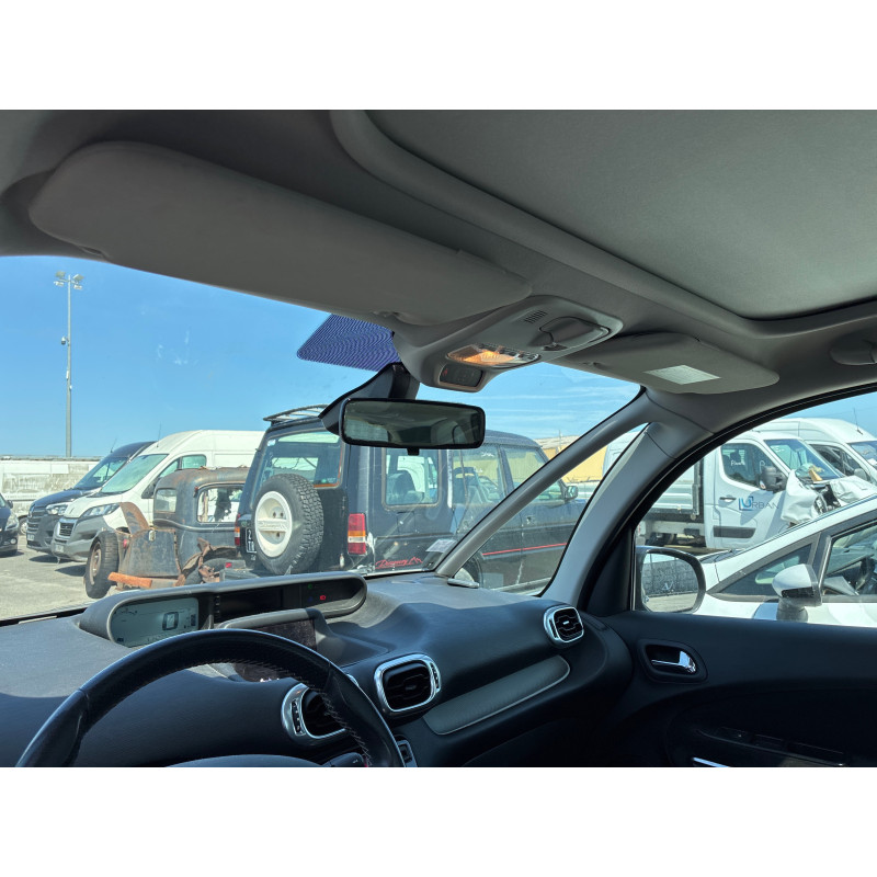 Feu de recul gauche CITROEN C3 PICASSO Photo n°18