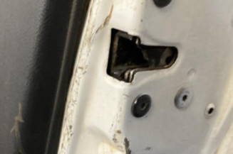 Porte avant droit RENAULT CLIO 2 CAMPUS