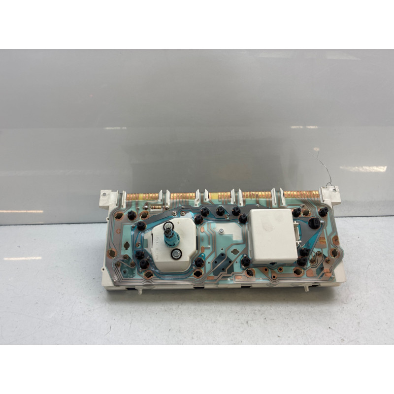 Compteur PEUGEOT 405 Photo n°4