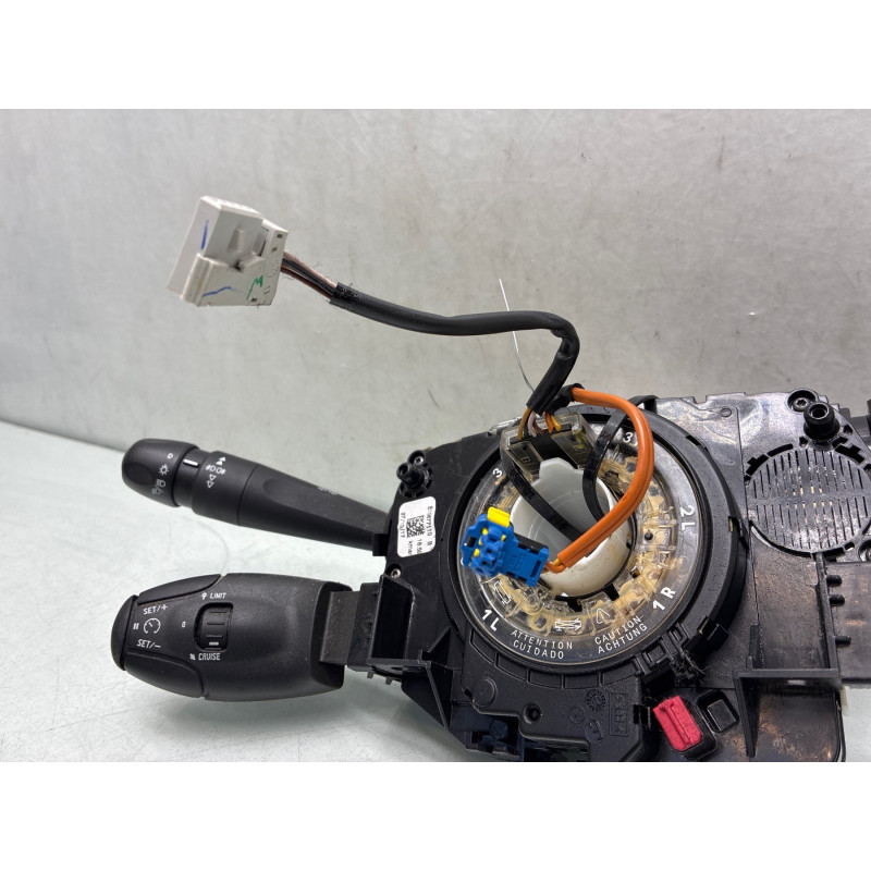 Com (Bloc Contacteur Tournant+Commodo Essuie Glace+Commodo Phare) PEUGEOT 208 1 Photo n°6