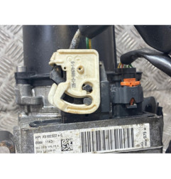 Pompe de direction PEUGEOT 3008 1