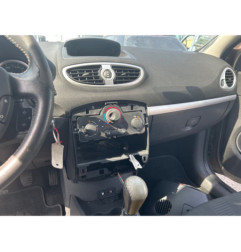 Anti brouillard gauche (feux) RENAULT CLIO 3