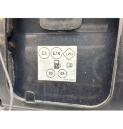 Trappe d'essence DACIA DUSTER 2