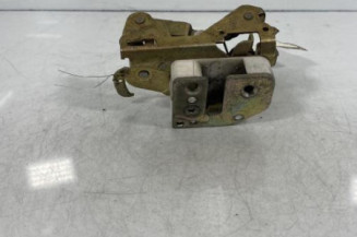 Serrure avant droit RENAULT TRAFIC 1