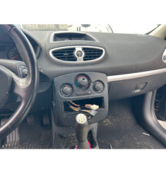 Poignee porte avant droit RENAULT CLIO 3