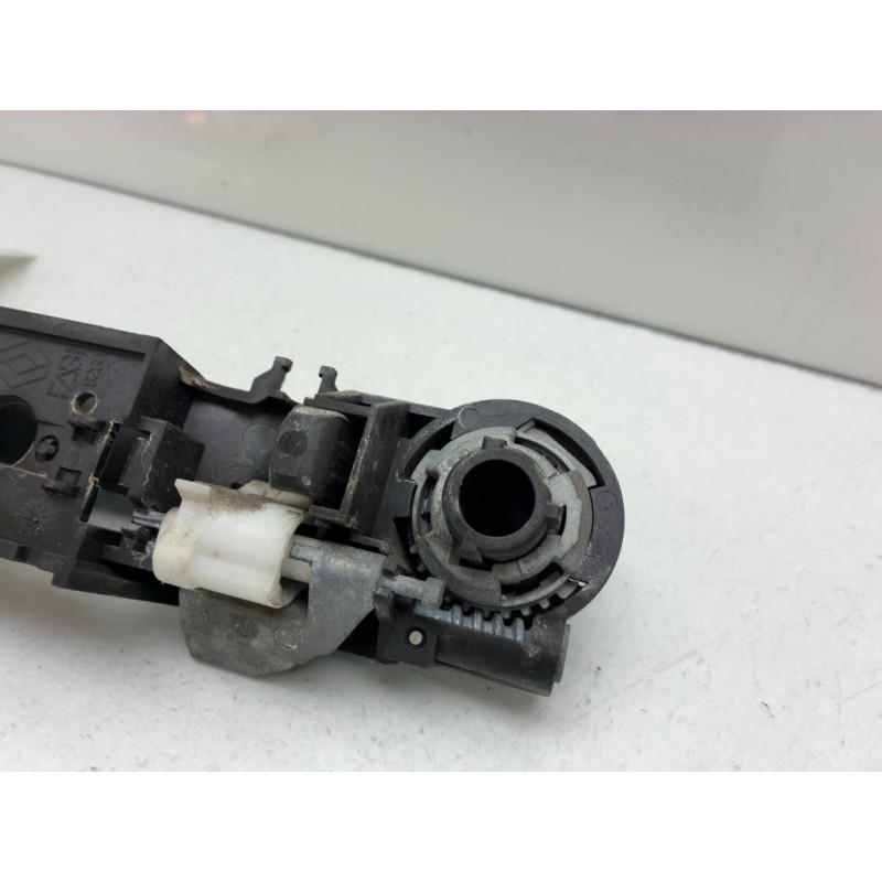 Poignee porte arriere droit RENAULT CLIO 3 Photo n°4