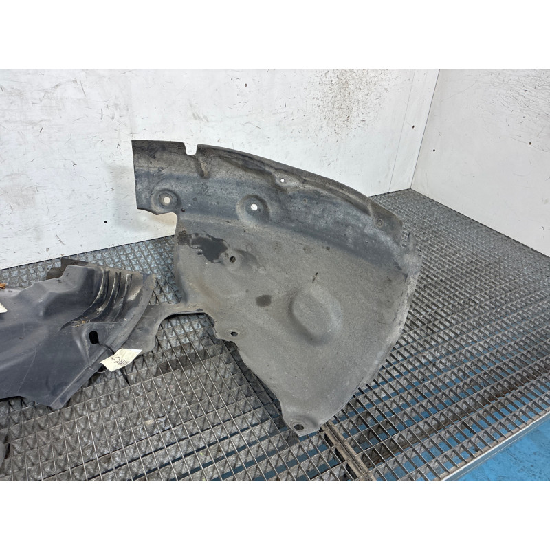 Pare boue avant droit RENAULT MEGANE 3 Photo n°2