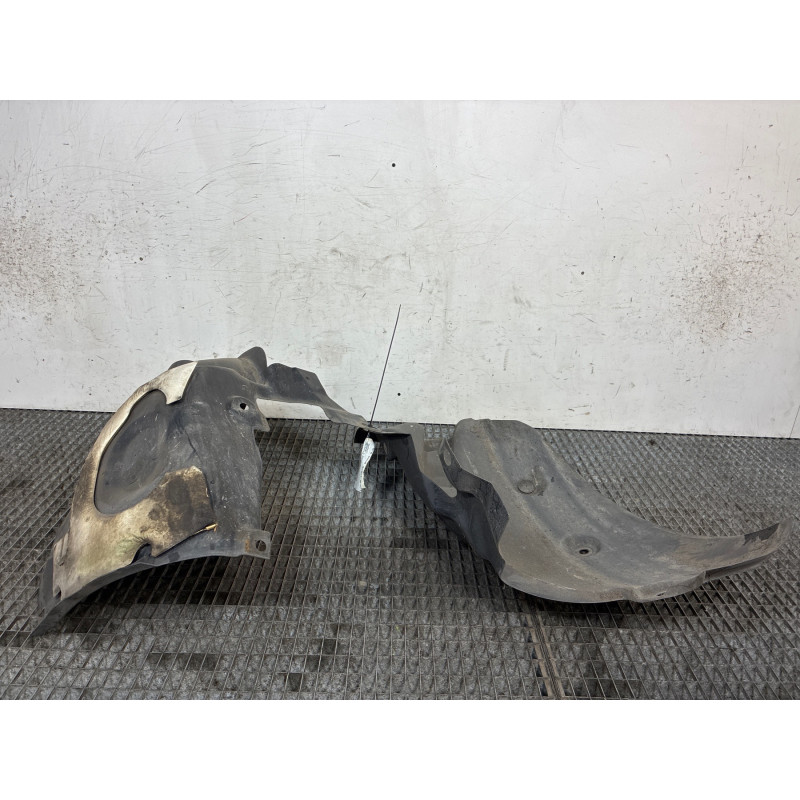Pare boue avant droit RENAULT MEGANE 3 Photo n°3