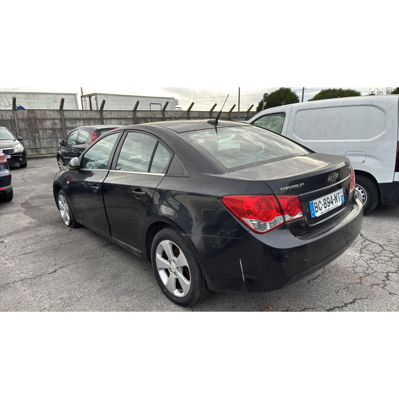 Serrure arriere gauche CHEVROLET CRUZE Photo n°9