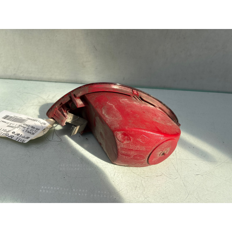 Anti brouillard arriere droit RENAULT CLIO 3 Photo n°3