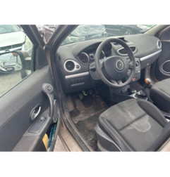 Anti brouillard arriere droit RENAULT CLIO 3