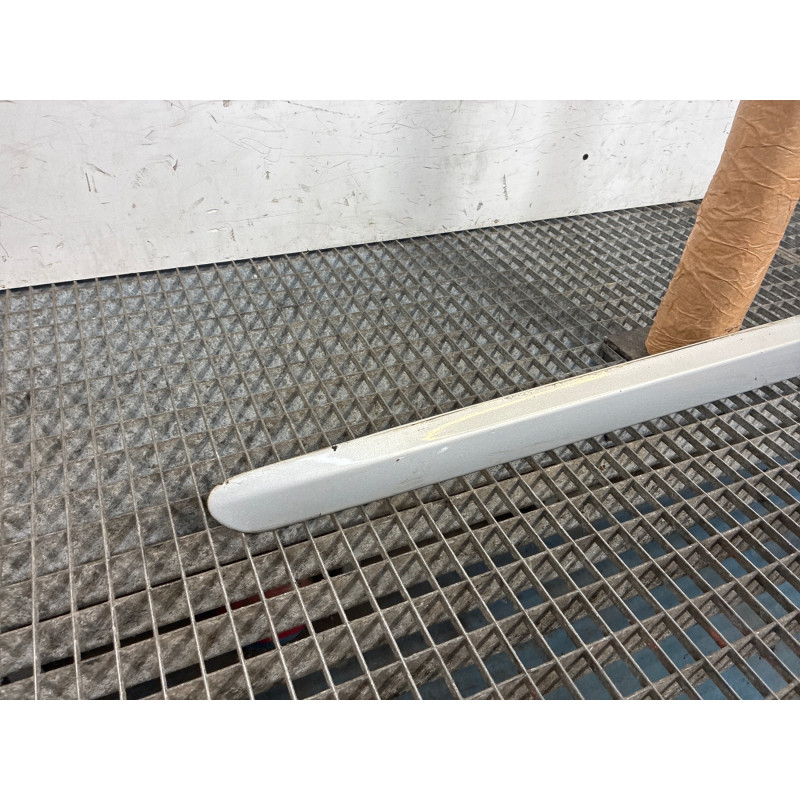 Baguette de porte avant gauche PEUGEOT 308 1 Photo n°4