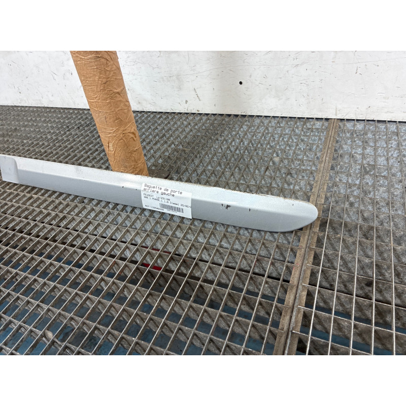 Baguette de porte arriere gauche  PEUGEOT 308 1 Photo n°2