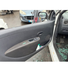 Pare boue avant droit RENAULT CLIO 3