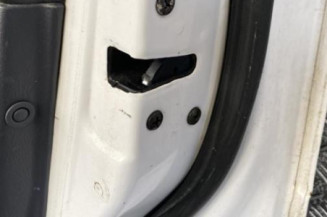 Porte avant droit HYUNDAI ELANTRA 1