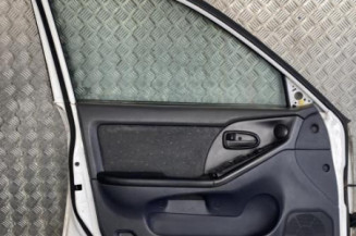 Porte avant gauche HYUNDAI ELANTRA 1