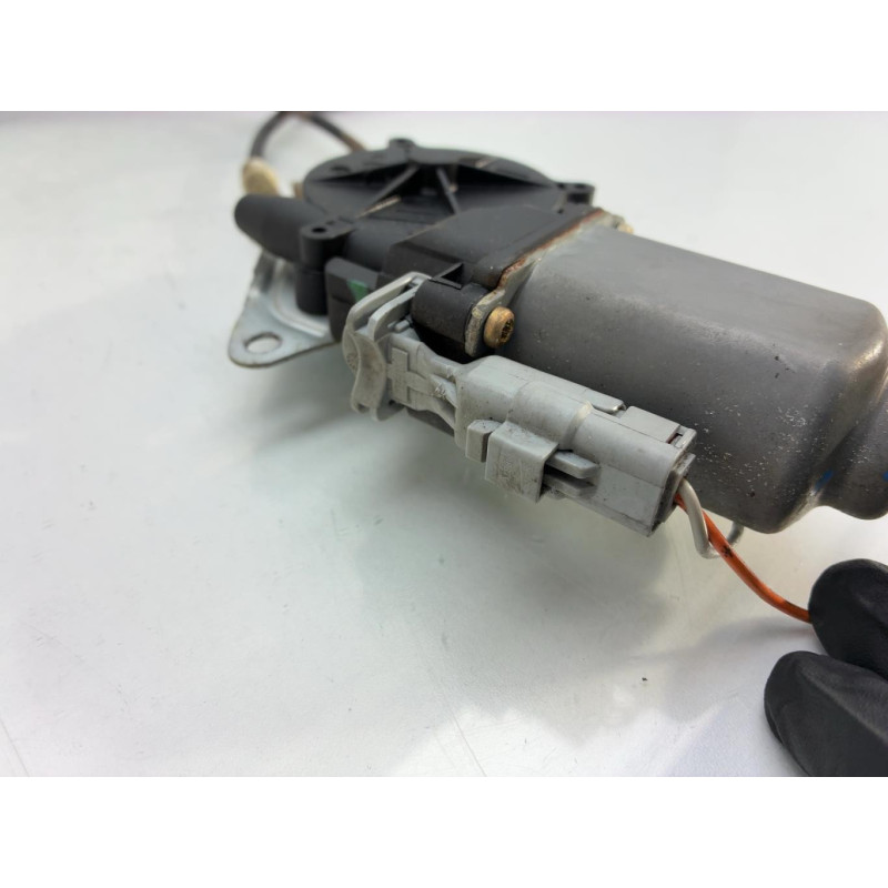 Leve vitre electrique avant gauche PEUGEOT 806 Photo n°5