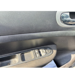 Pretensionneur de ceinture avant gauche PEUGEOT 307