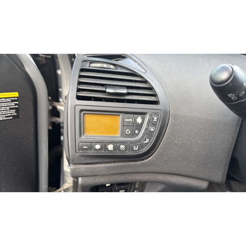 Poignee electrique frein a main CITROEN C4 PICASSO 1 Photo n°19