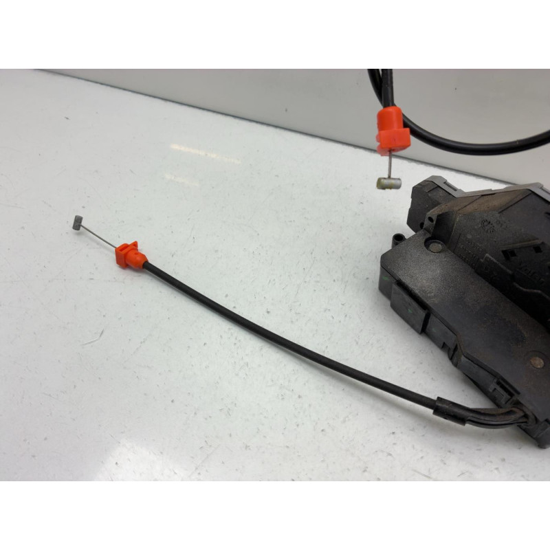 Serrure arriere droit CITROEN C4 PICASSO 1 Photo n°2