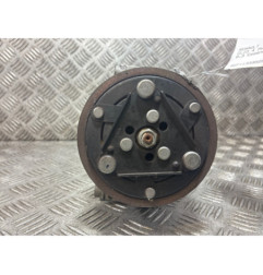 Compresseur clim RENAULT CLIO 4