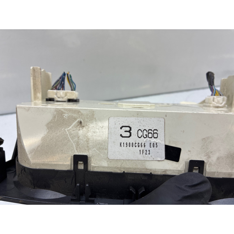 Commande chauffage MAZDA 5 2 Photo n°6