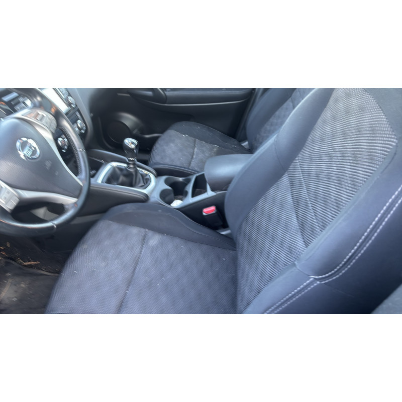 Calandre NISSAN QASHQAI 2 Photo n°16
