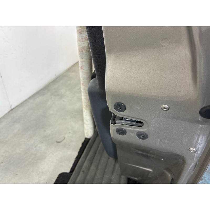 Porte avant droit RENAULT CLIO 3 Photo n°4