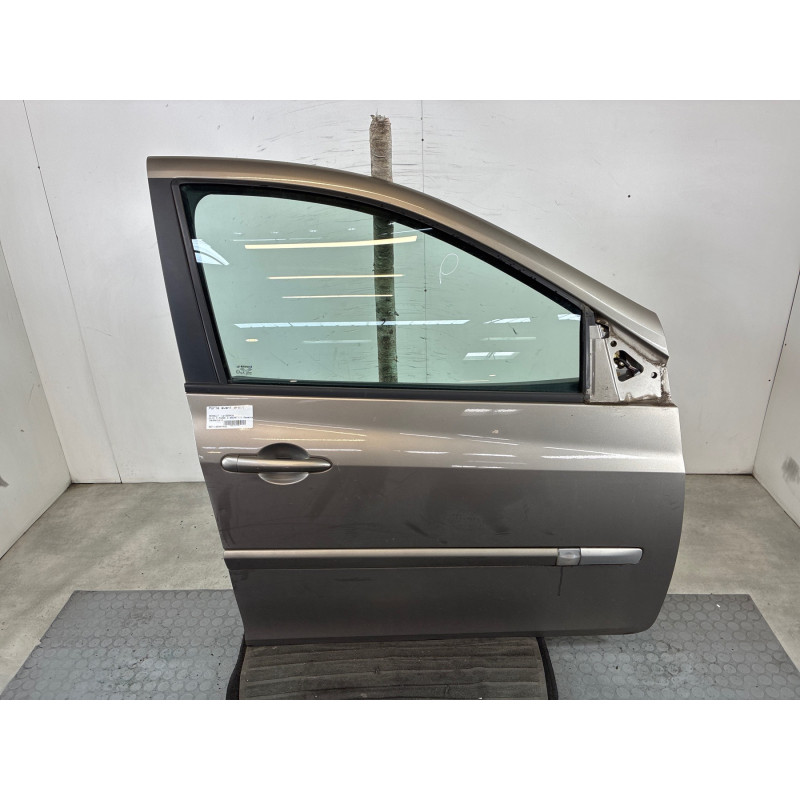Porte avant droit RENAULT CLIO 3 Photo n°6