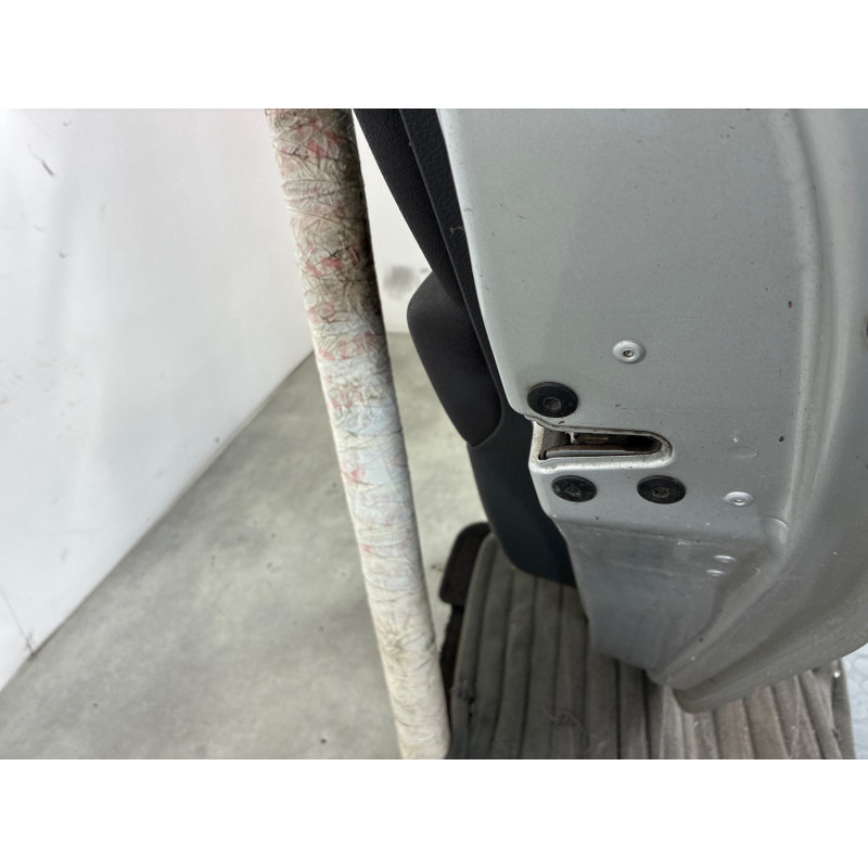 Porte arriere droit RENAULT MODUS Photo n°1
