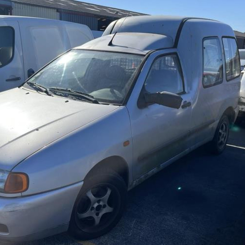 Feu arriere principal droit (feux) VOLKSWAGEN CADDY 2 Photo n°4