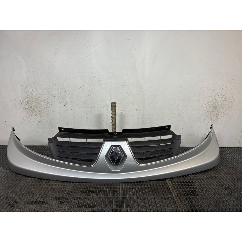 Calandre RENAULT TRAFIC 2 Photo n°1