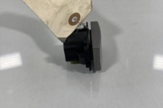 Bouton de warning FORD C-MAX 1
