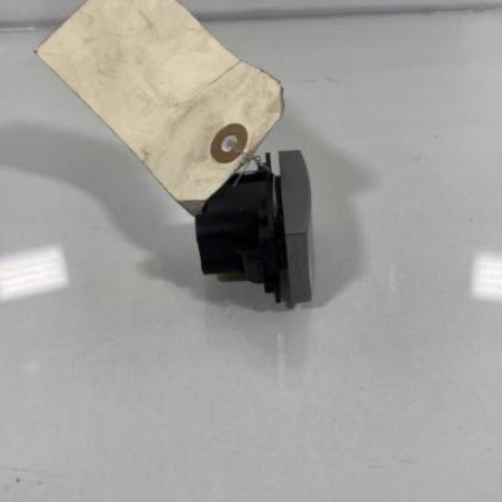Bouton de warning FORD C-MAX 1