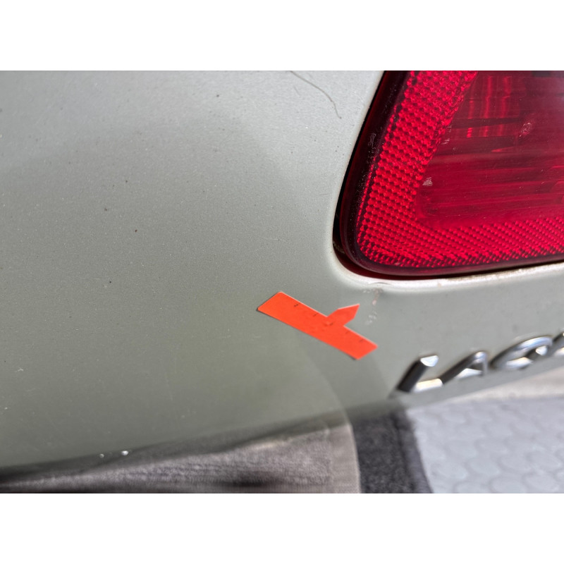 Malle/Hayon arriere RENAULT LAGUNA 2 Photo n°8