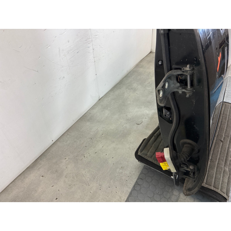 Porte avant gauche PEUGEOT 5008 1 Photo n°8