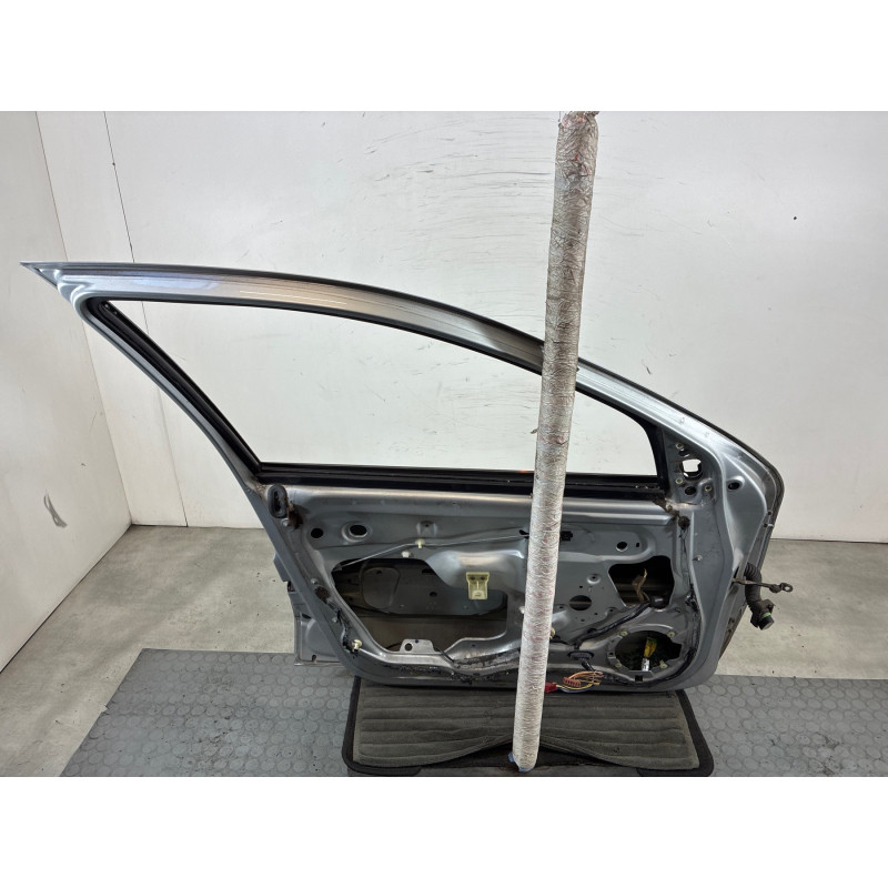 Porte avant gauche RENAULT MEGANE 1 Photo n°6