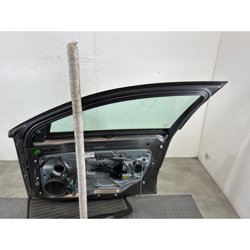 Porte avant droit VOLVO V 70 2 Photo n°2
