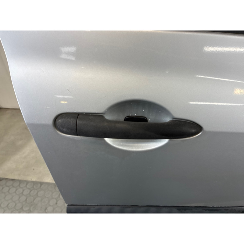 Porte avant droit RENAULT CLIO 3 Photo n°1