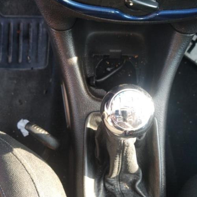 Leve vitre electrique avant droit PEUGEOT 206 Photo n°9