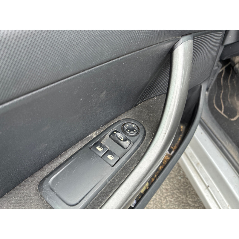 Pretensionneur de ceinture avant droit PEUGEOT 308 1 Photo n°13