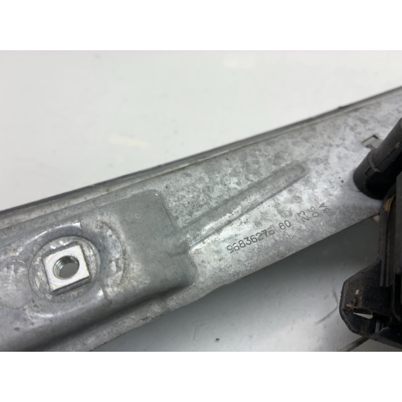 Leve vitre electrique avant droit PEUGEOT 308 1 Photo n°5