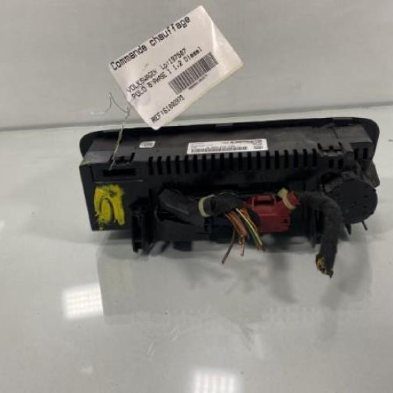Commande chauffage VOLKSWAGEN POLO 5 Photo n°3