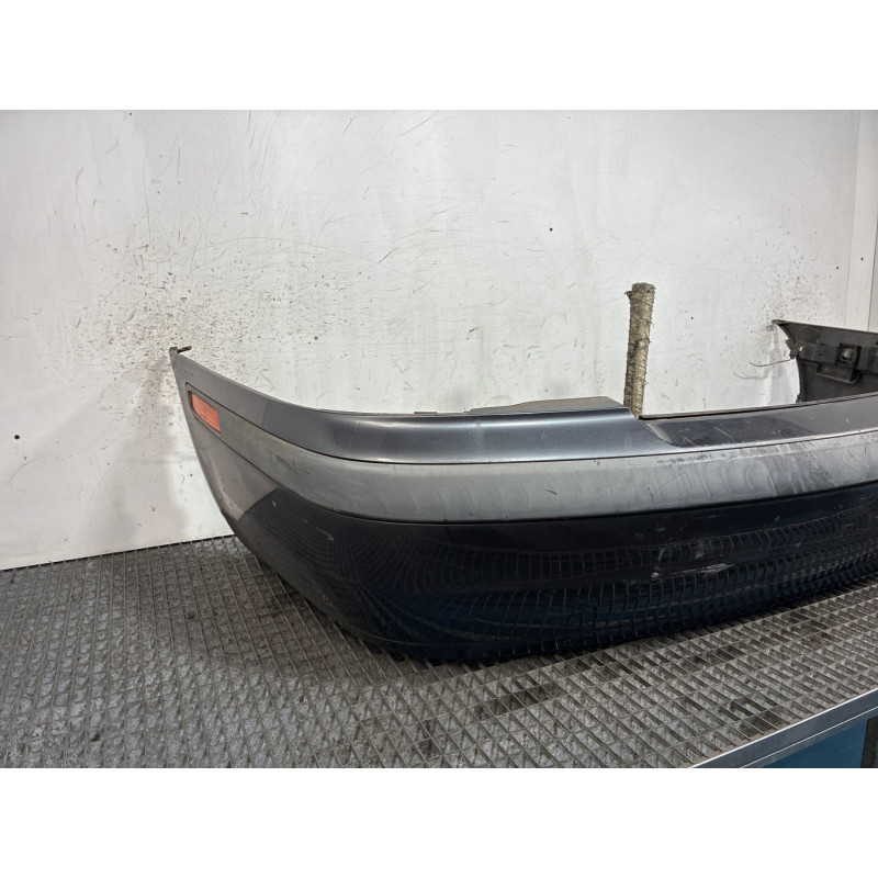 Pare choc arriere VOLVO V 40 1 Photo n°4