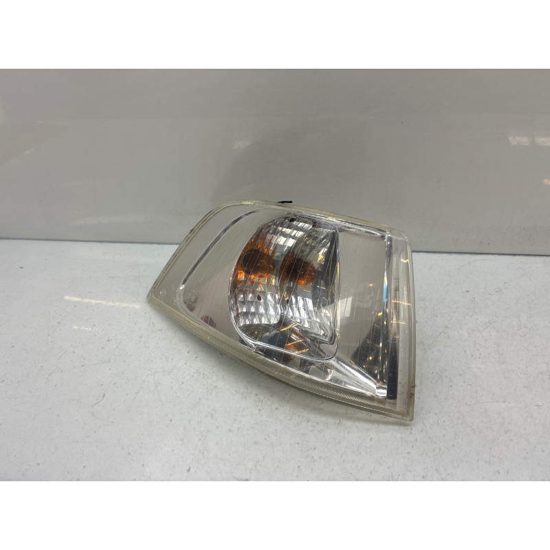 Optique avant secondaire droit (feux)(clignotant) VOLVO V 40 1 Photo n°2
