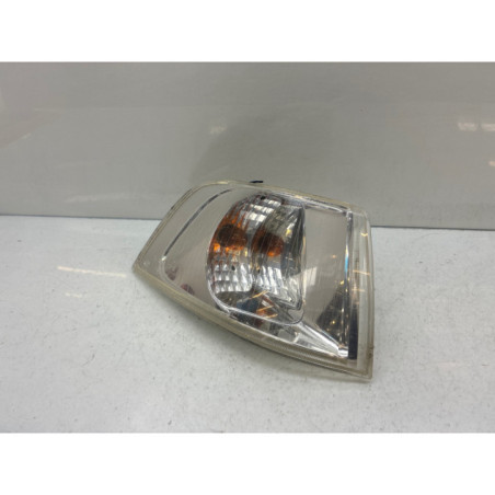 Optique avant secondaire droit (feux)(clignotant) VOLVO V 40 1