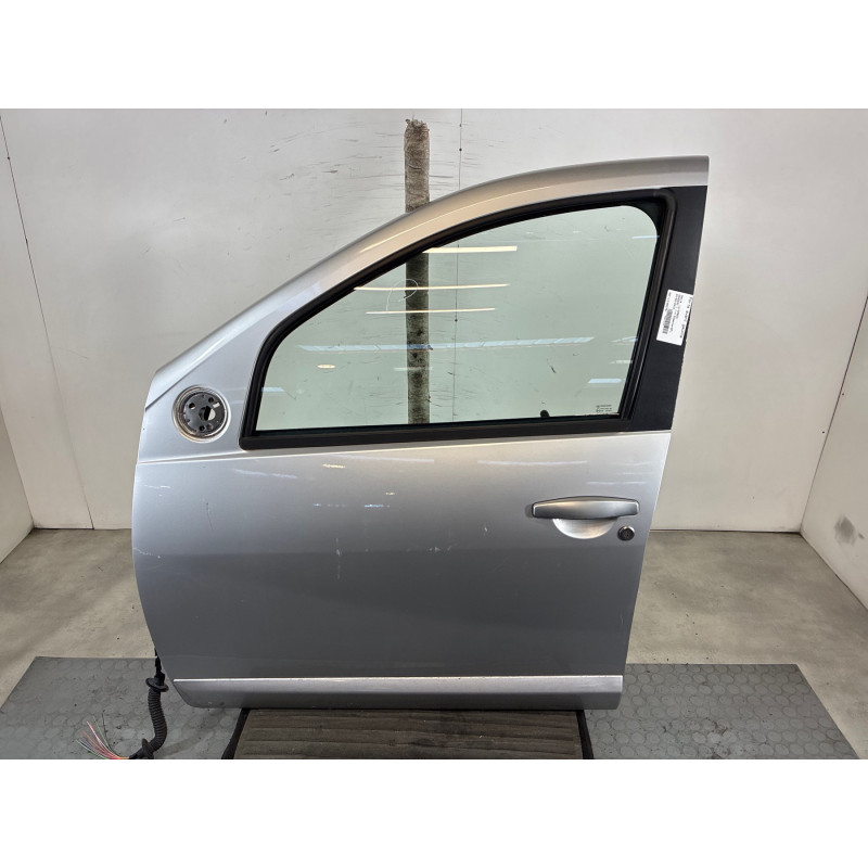 Porte avant gauche DACIA SANDERO 1 Photo n°1