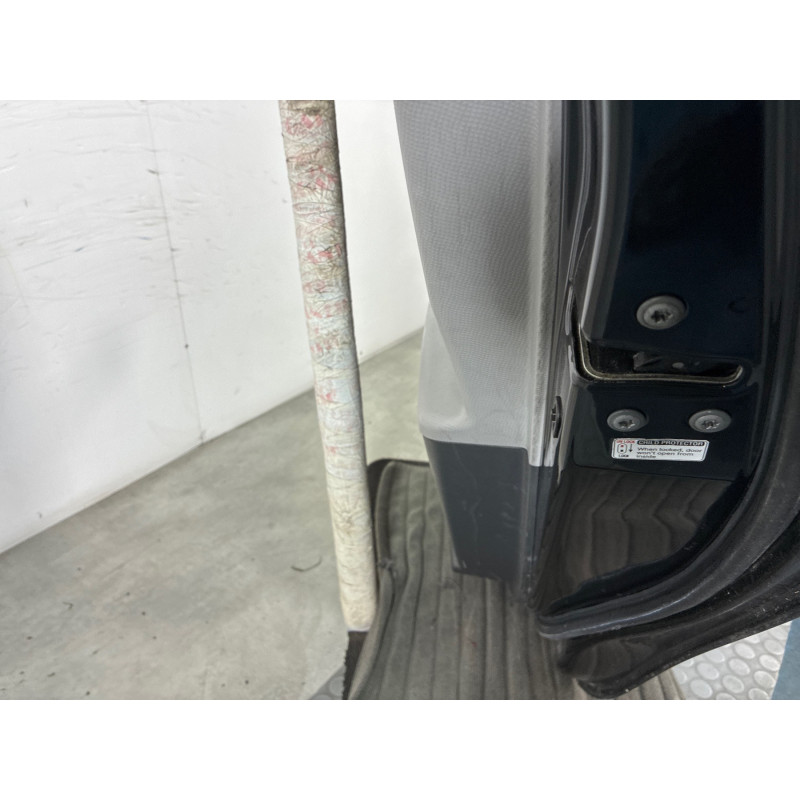 Porte arriere droit TOYOTA YARIS 2 Photo n°4